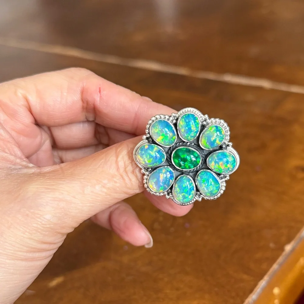925 sterling silver Opal Flower Ring - Picture 4 of 6